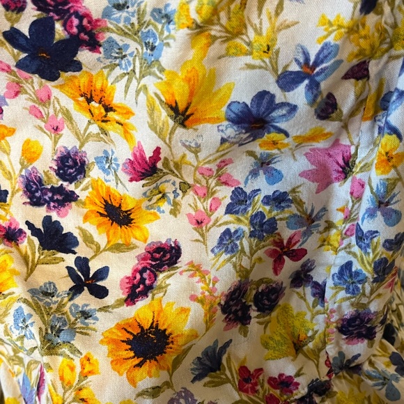 Old Navy Tank Top with Shoulder Ties - Picture 2 of 5